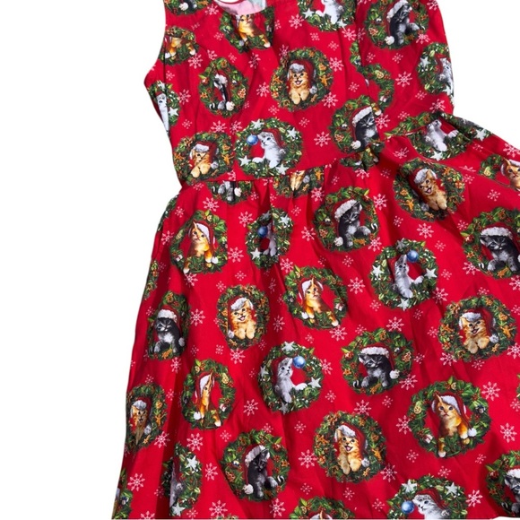 Retrolicious Red Cat Holiday Jingle Rockabilly Wreath Swing Dress With Pockets - Picture 4 of 9